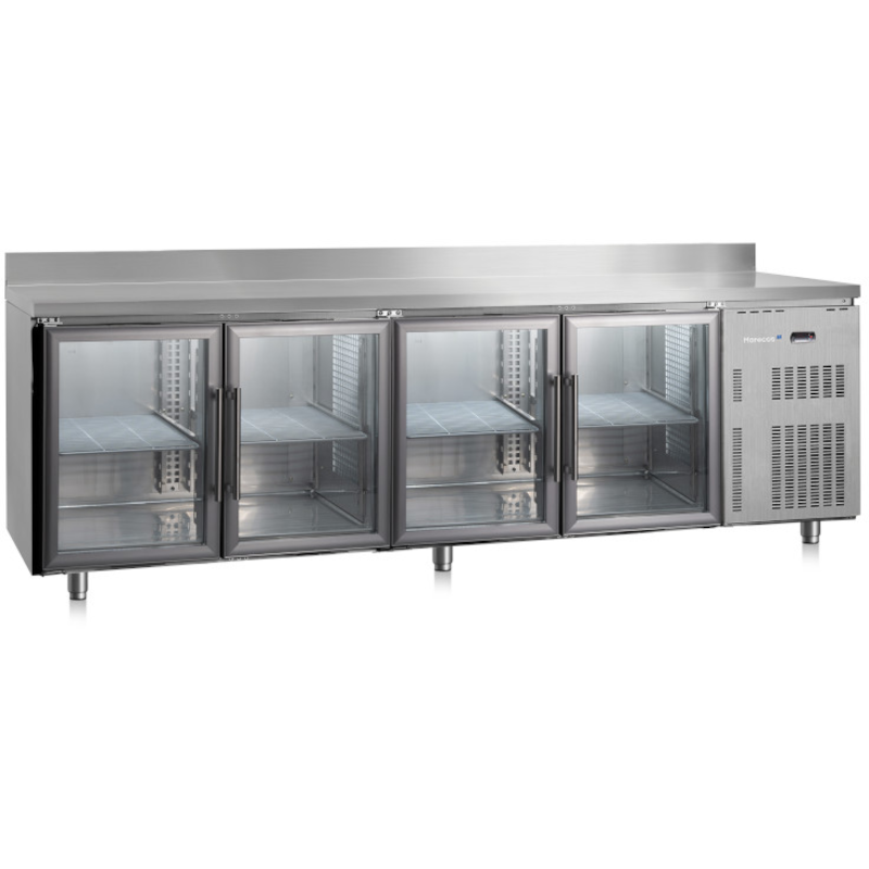 De 4 glazen deuren koelwerkbank van Gastro-Inox 222.077 heeft een afmeting van 2500(b)x700(d)x850(h)mm.